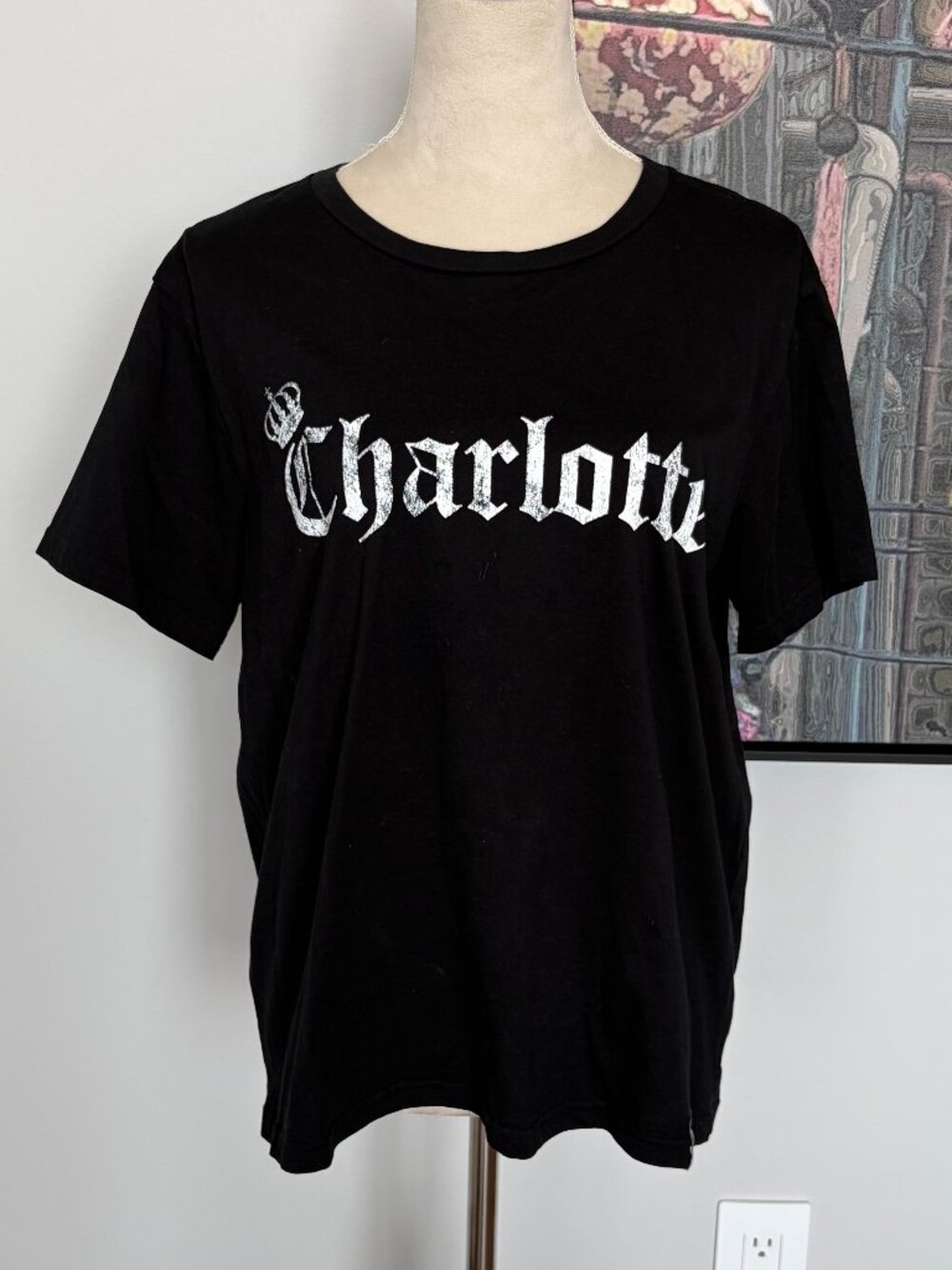 704 Black Charlotte T-Shirt XL